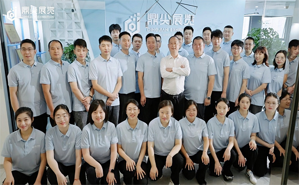 成都展臺搭建需要哪些工種人員？